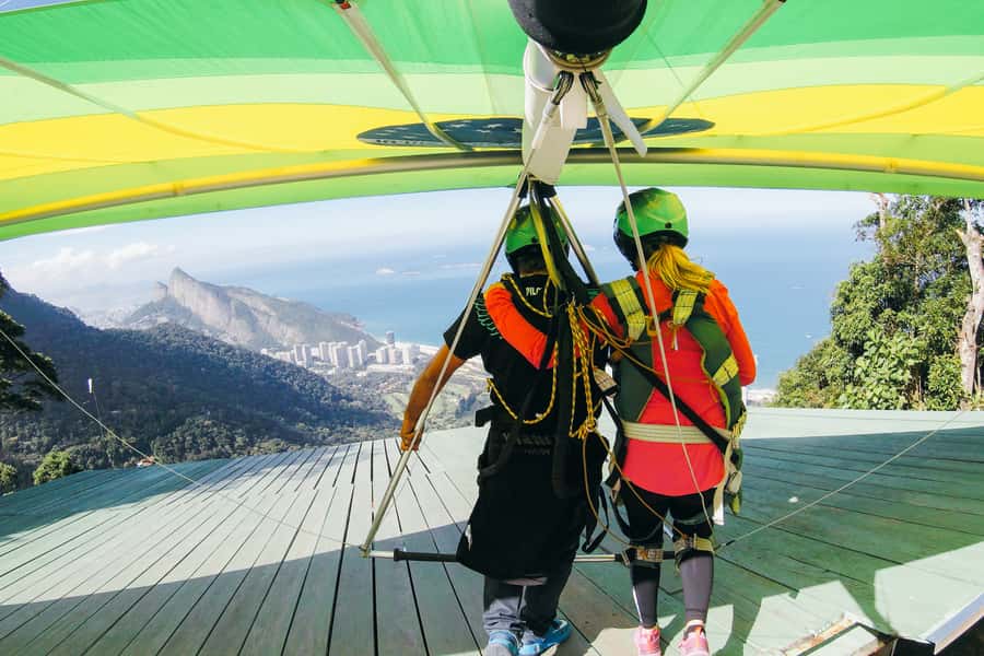 Rio de Janeiro: Hang Gliding Tandem Flight - Landing on São Conrado Beach, Plus the GoPro Story