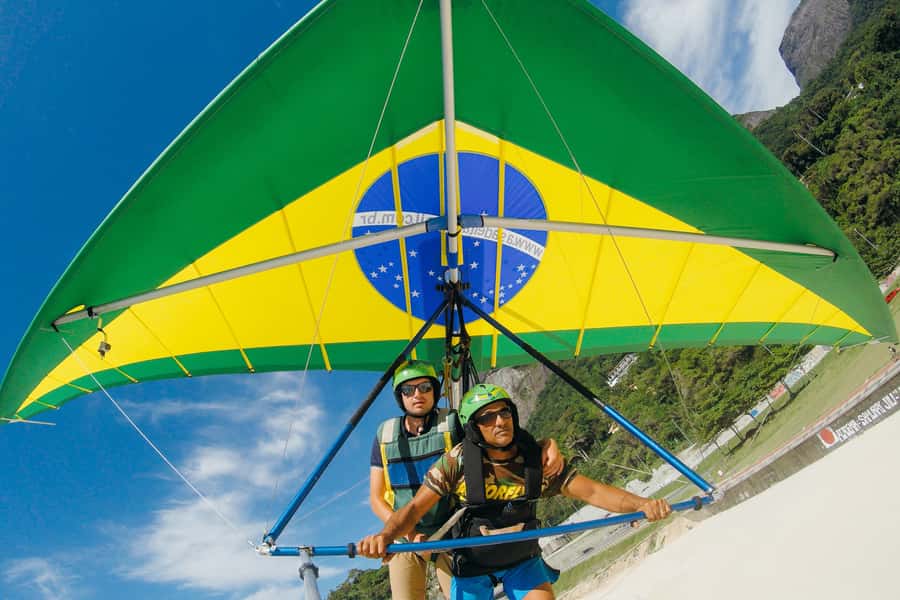 Rio de Janeiro: Hang Gliding Tandem Flight - The Safety Briefing and Rehearsal: What They Actually Teach You