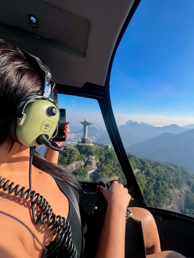 Rio de Janeiro: Helicopter Flight Christ the Redeemer 30 min - Sugarloaf Mountain and Jockey Club Brasileiro: a postcard mid-flight