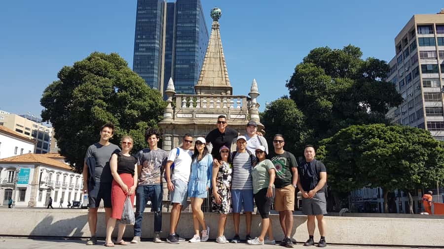 Rio de Janeiro: Historical Downtown and Lapa Walking Tour - Imperial Palace Stop: From Monarchs to a City Still in Motion
