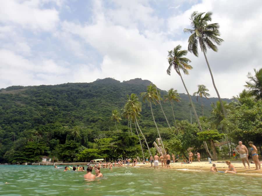 Rio de Janeiro: Ilha Grande with Boat Tour & Optional Lunch - Japariz Beach lunch: simple, local, and useful after swimming