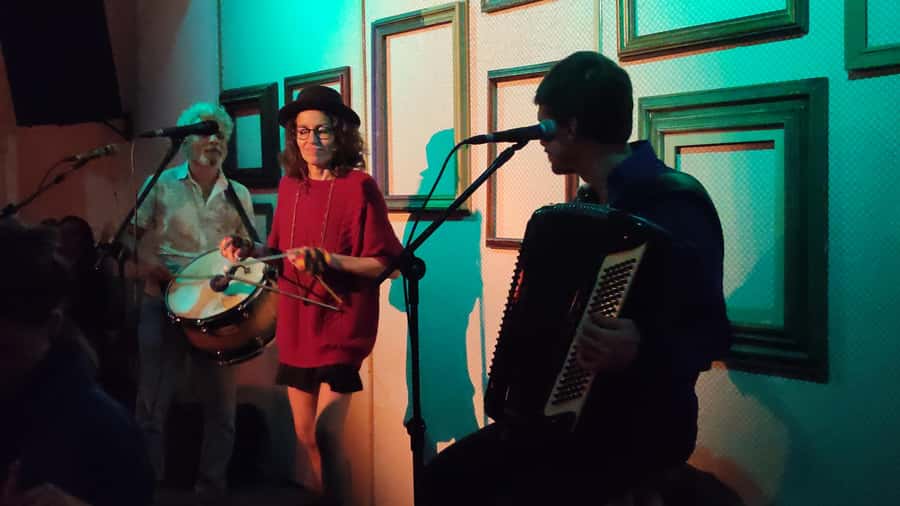 Rio de Janeiro: Local Experience in Forró dance - Live Forró band night: dancing, watching, and getting rhythm