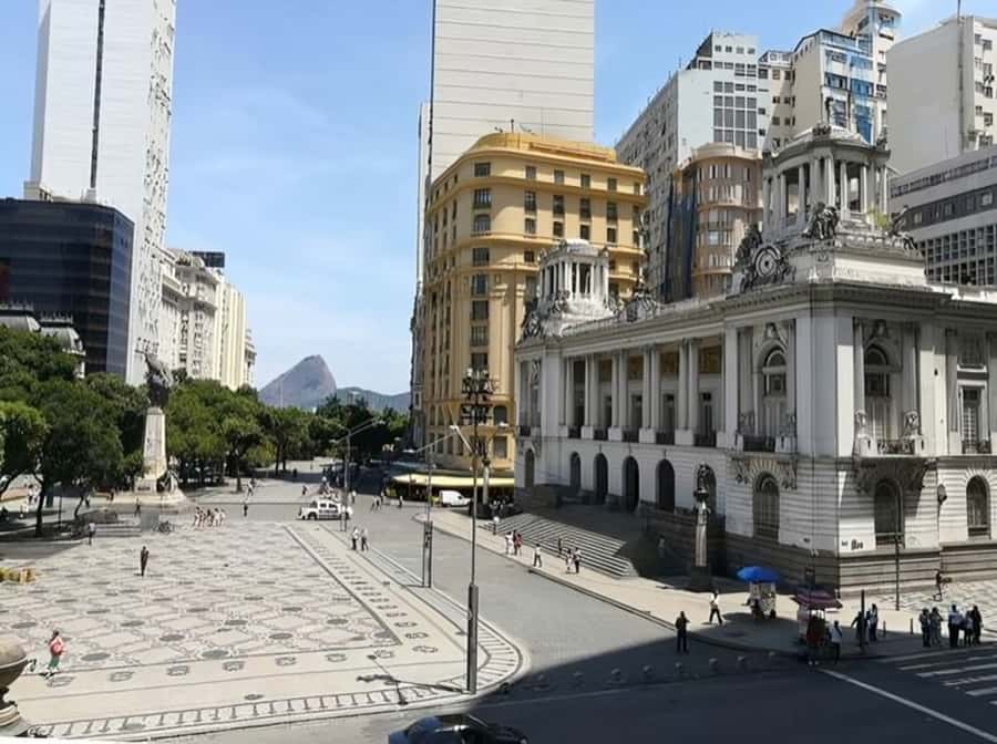 Rio de Janeiro : Must-See Sites Walking Tour With A Guide - Price and value: $50 for a private 4-hour walk