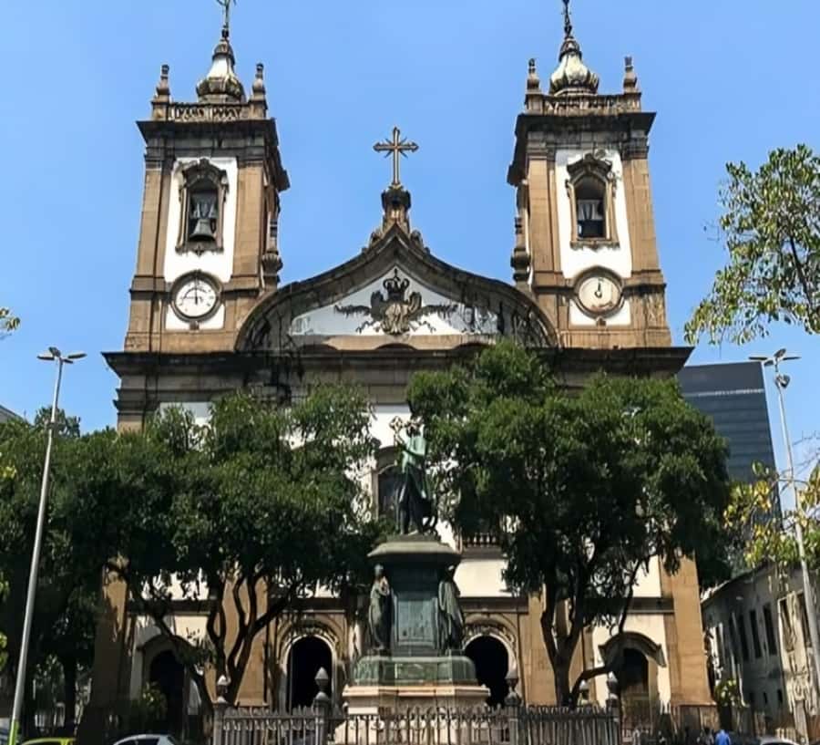 Rio de Janeiro : Must-See Sites Walking Tour With A Guide - Church of Our Lady of the Candelaria: one of Rio’s most photographed interiors