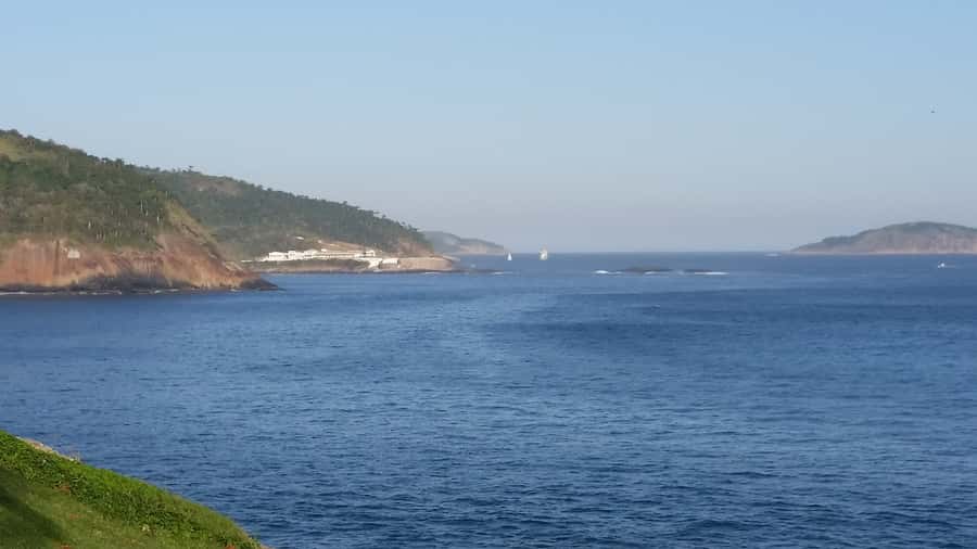Rio de Janeiro: Niterói Day Trip - Beaches in Niterói: famous, and actually worth the time