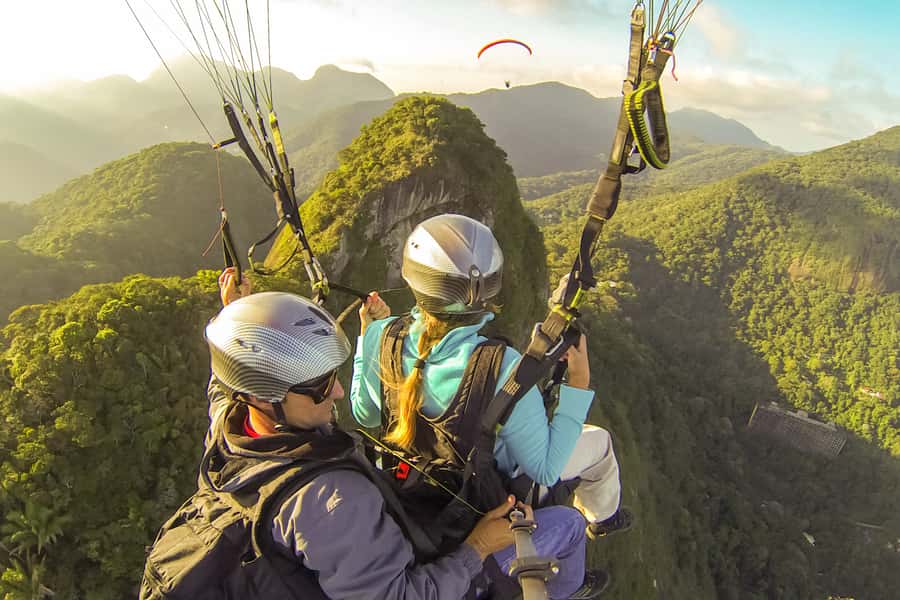 Rio de Janeiro: Paragliding Tandem Flight - The Briefing and Harness Setup You Should Pay Attention To