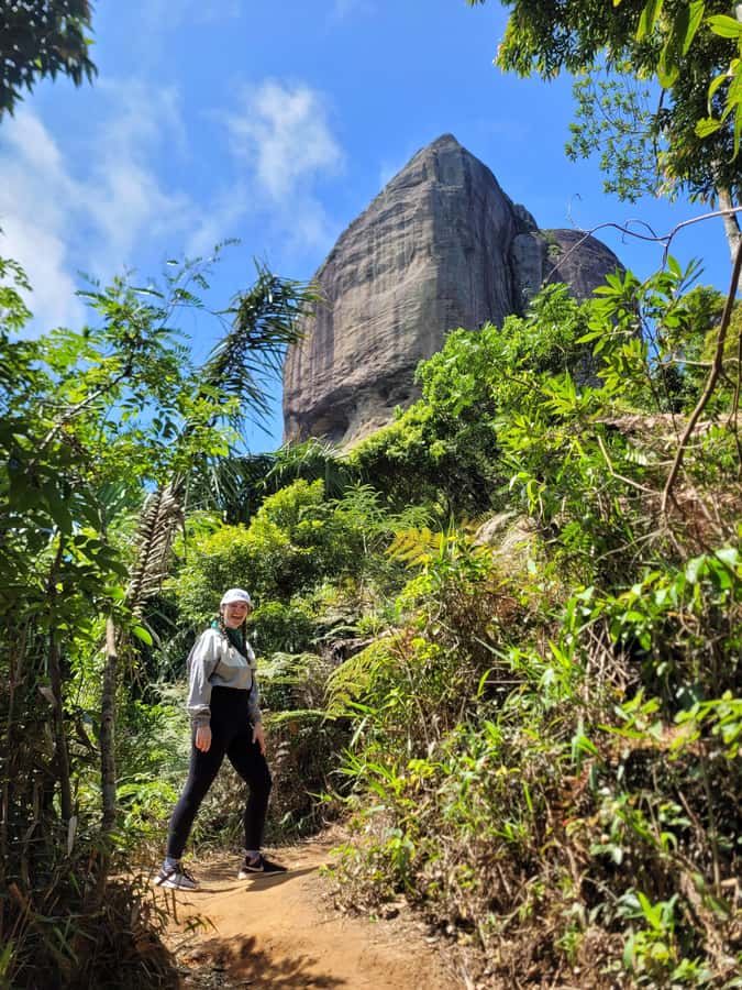 Rio de Janeiro: Pedra da Gávea - guided hike with best views - The Carrasqueira climb: where rope work turns fear into focus