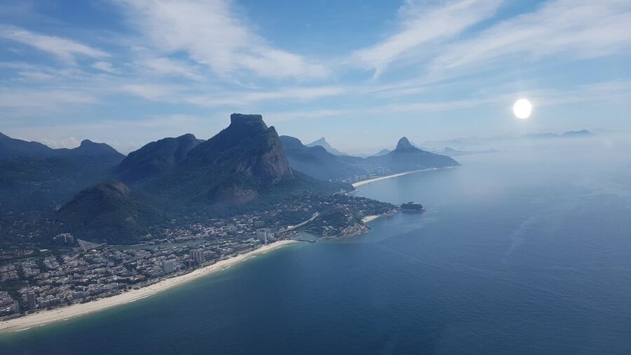 Rio de Janeiro: Pedra do Telegrafo Hike & Grumari Beach Tour - Who should book this Pedra do Telegrafo and Grumari combo