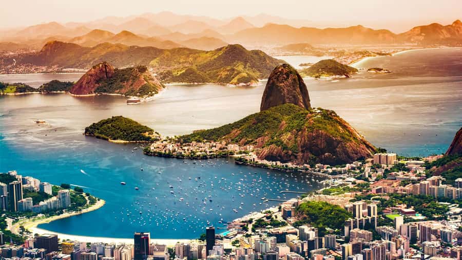 Rio de Janeiro Private: Christ, Sugarloaf, Maracanã and more - Hotel pickup and the Tijuca Forest approach to Christ