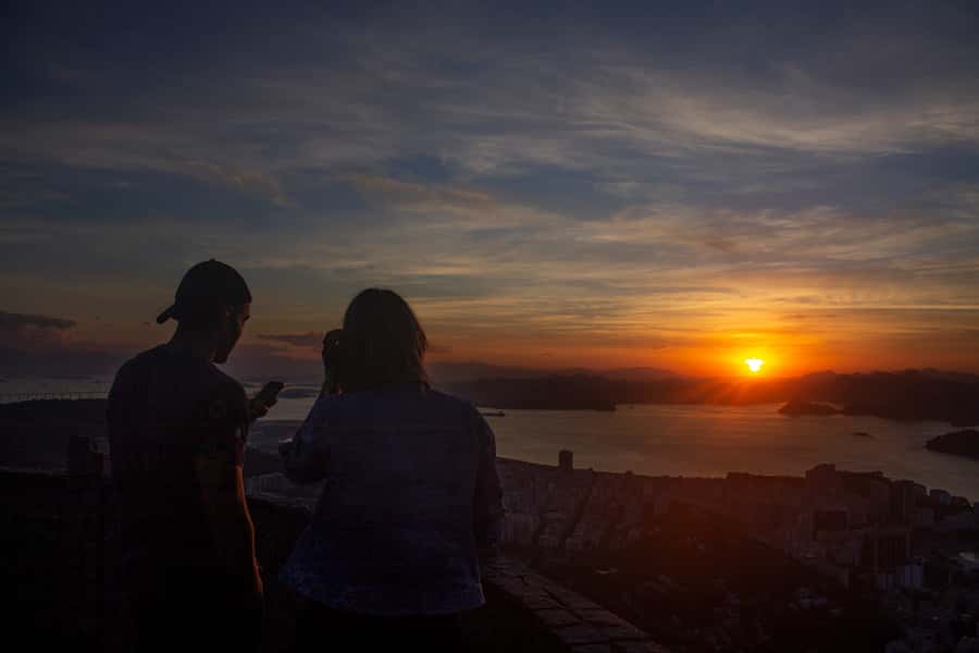 Rio de Janeiro: Private Sunrise Tour at Mirante Dona Marta - Why Mirante Dona Marta Sunrise Feels Special