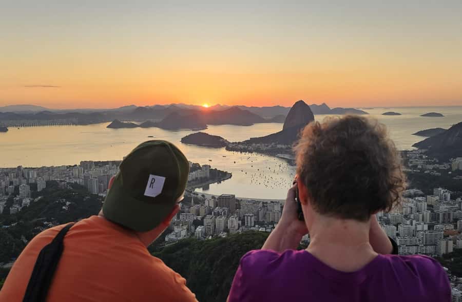 Rio de Janeiro: Private Sunrise Tour at Mirante Dona Marta - Weather Reality: Clouds Happen, But Timing Still Helps