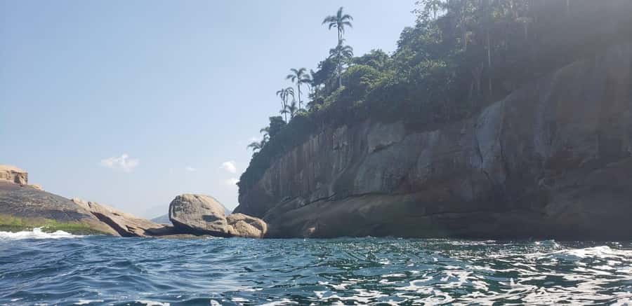 Rio de Janeiro: Sailing Sunset Tour with Snacks and Drinks - Boarding the sail: what the small group setup changes