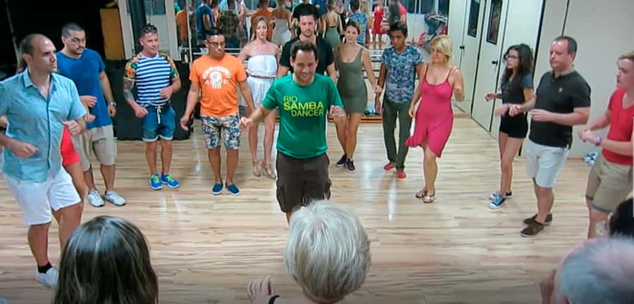 Rio de Janeiro: Samba Class in Copacabana - Beginner Moves That Actually Work (Even When Steps Feel Tricky)