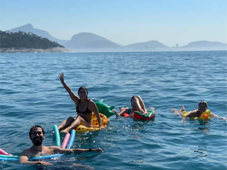 Rio de Janeiro: SpeedBoat Tour - Beach Tour with Beer - Price and Value at About $56 for 3 Hours