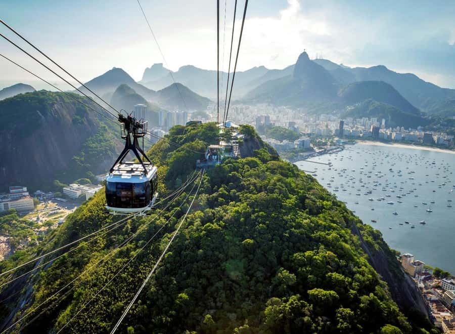 Rio de Janeiro: Sugarloaf Mountain & Beaches Half-Day Tour - Comfort checklist for the mountain plus open-air viewpoints
