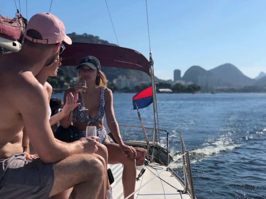 Rio de Janeiro: Sunset Sailing Tour - FAQ
