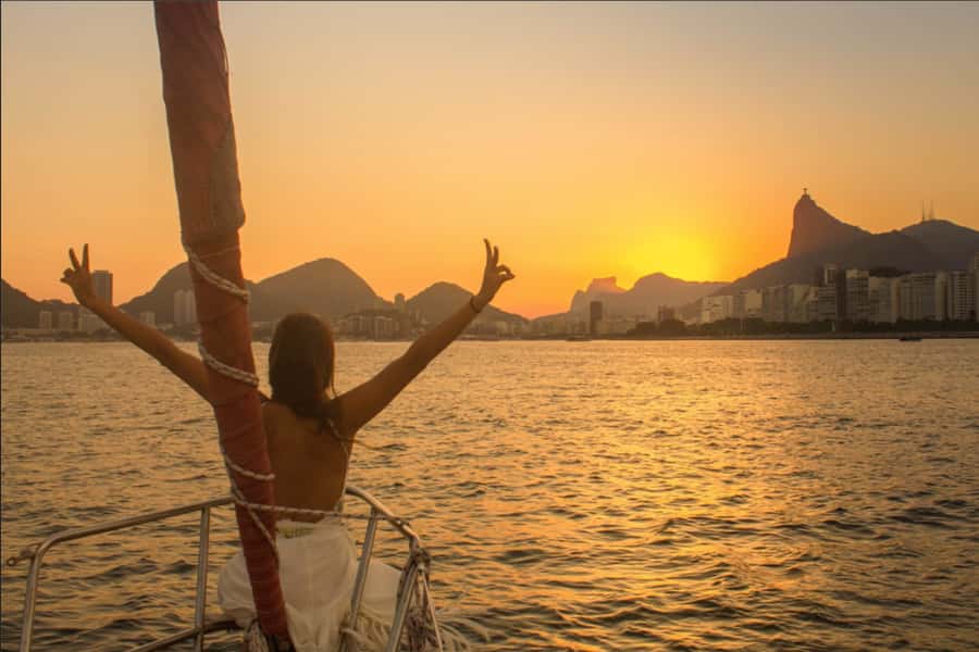 Rio de Janeiro: Sunset Sailing Tour - Marina da Glória check-in and why the timing matters for sunset