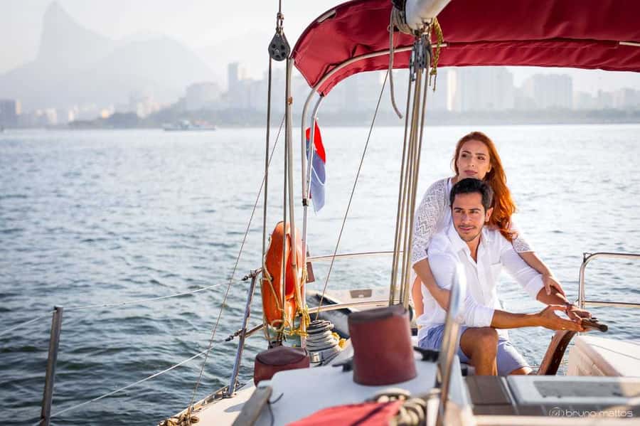Rio de Janeiro: Sunset Sailing Tour - Small-group pace, private option, and who this tour suits best