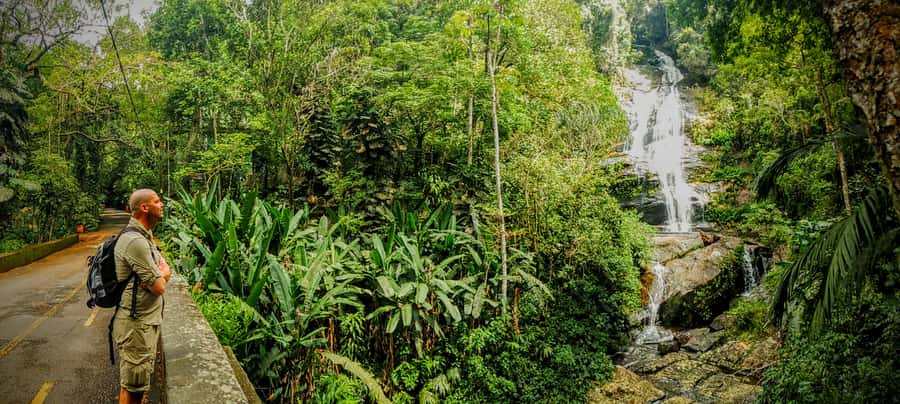 Rio de Janeiro: Tijuca Forest Challenge Hike Full-Day Trip - Cascata da Baronesa and the waterfall shower moment
