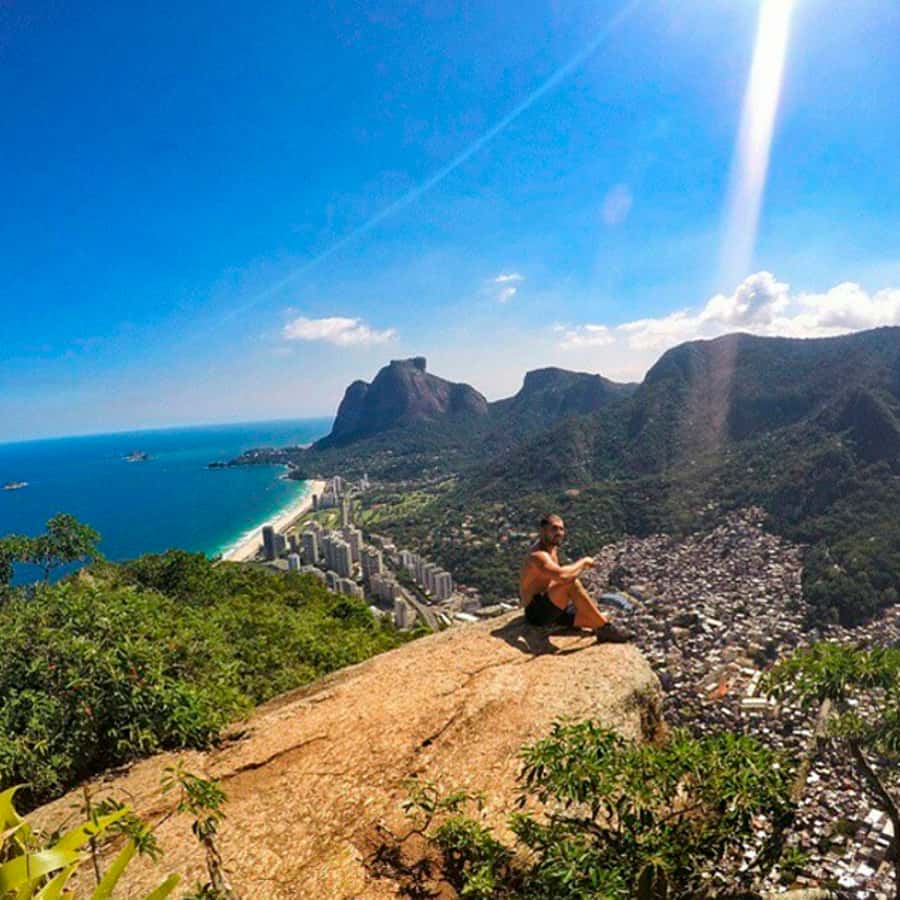 Rio de Janeiro: Vidigal Favela Tour and Two Brothers Hike - Meeting at Sheraton bus stop, then into Vidigal the practical way