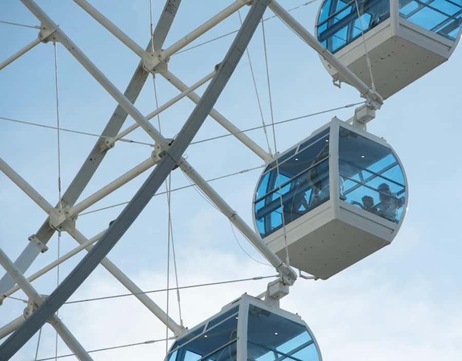 Rio de Janeiro: Yup Star Observation Wheel Ticket - Air-Conditioned Cabins: Comfort You Feel Right Away