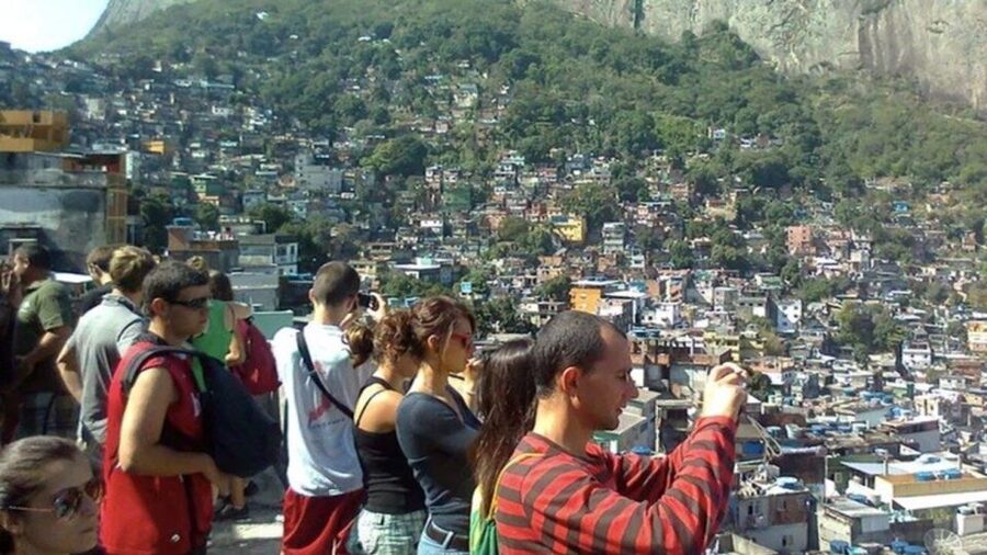 Rio: Favela Walking Tour of Rocinha with a Resident Guide - A 3 Hour Walk Plan That Mixes Daily Life and Community Expression