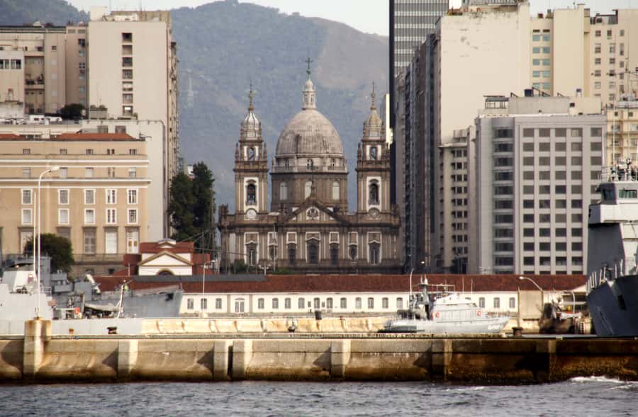 Rio From The Sea: Guanabara Bay Cruise with Optional Lunch - Comfort levels, seating, and the value of a calm group day
