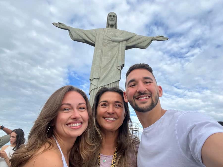 Rio Highlights: Christ, Sugarloaf, more in a Private Tour - Sugarloaf cable car, and choosing the right ticket plan