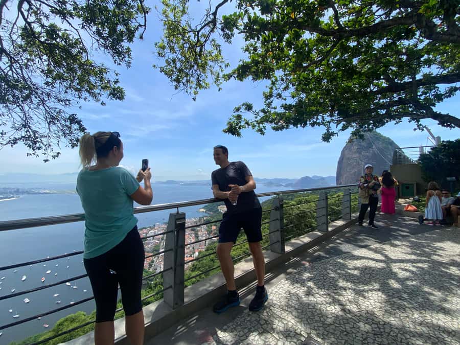 Rio Highlights: Christ, Sugarloaf, more in a Private Tour - Guides, drivers, and why the teamwork shows in the details