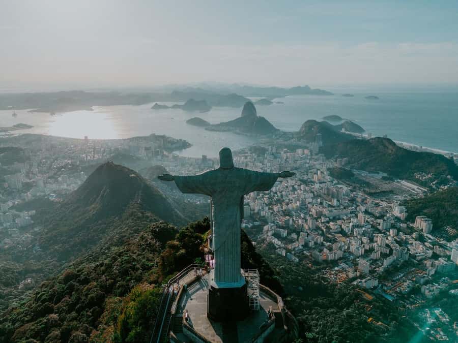 Rio Highlights: Christ, Sugarloaf, more in a Private Tour - Practical tips that make the day easier in real Rio heat