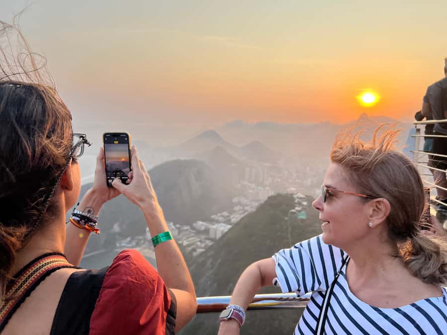 Rio Highlights: Christ, Sugarloaf, more in a Private Tour - Christ the Redeemer at Corcovado, and why starting early matters