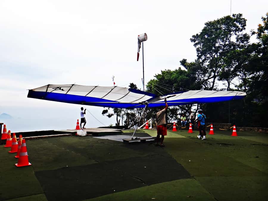 Rio: Pedra Bonita 4-Hour Hike with Free Flight Ramp Visit - Free flight ramp viewing: watching launches up close