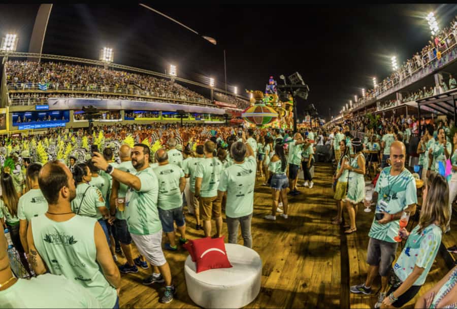 Rio: Premium Carnival Seating with Food, Drinks, & Transfers - What the Rating Suggests About the Experience