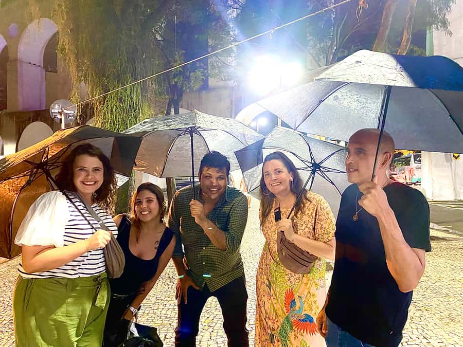 Rio: Pub Crawl in Lapa with Cachaça Tasting and Live Samba - Nightclub Finish: Brazilian Funk, Pop, Reggaeton, and DJ Rhythms
