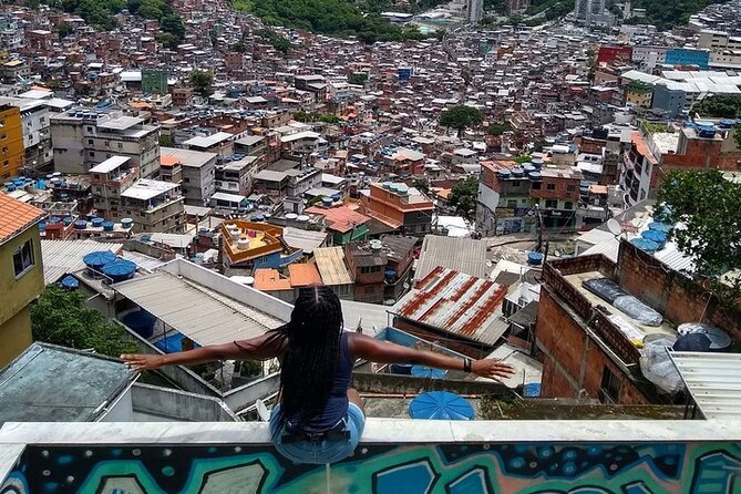Rocinha Walking Tour: Get a Feel for the Brazil's Largest Favela (Shared Group) - Meeting at Cardeal Arcoverde, then rolling toward Rocinha
