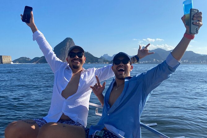 Sailboat Tour in Rio de Janeiro - Returning Through Icarai, Praia da Boa Viagem, and the Airport Show