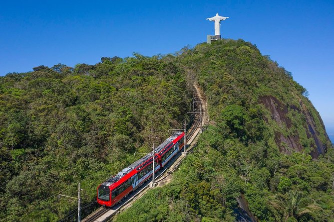 Skip the Line to Christ Redeemer, Sugar Loaf and Barbecue Lunch - Sugar Loaf by cable car: Morro da Urca first, then the top
