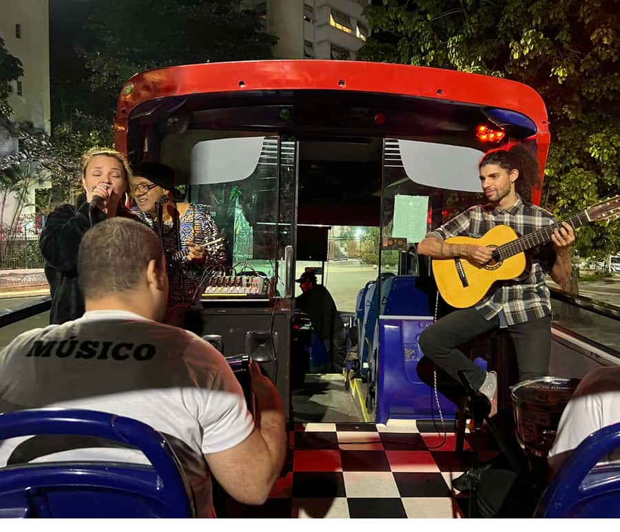 Skyline Night Tour Rio de Janeiro - Panoramic City Tour Rio Samba Bus - Pickup points and timing: how to avoid a wasted night