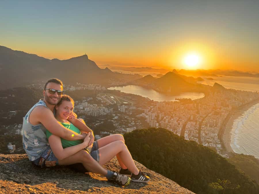 Sunrise at Morro Dois Irmãos + Vidigal Favela Experience - Key things to know before you go