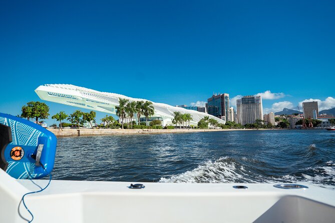 Sunset Boat Tour with Beer, Water, Soda and Snacks included - A 3-hour sunset plan that starts at Marina da Glória