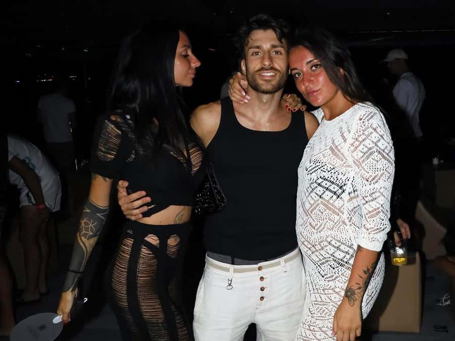 Unforgettable Boat Party - Price and value: what $47 buys you, and what costs extra