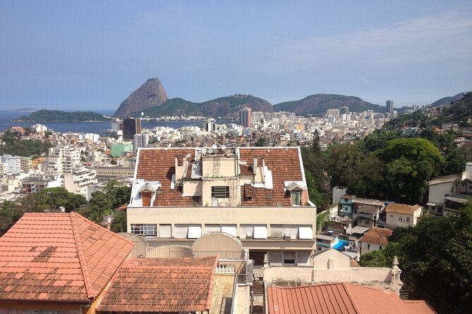 Walking tour of the bohemian neighborhoods of Santa Teresa and Lapa - Stop 2: Largo dos Guimarães and the Santa Teresa Streets That Feel Real